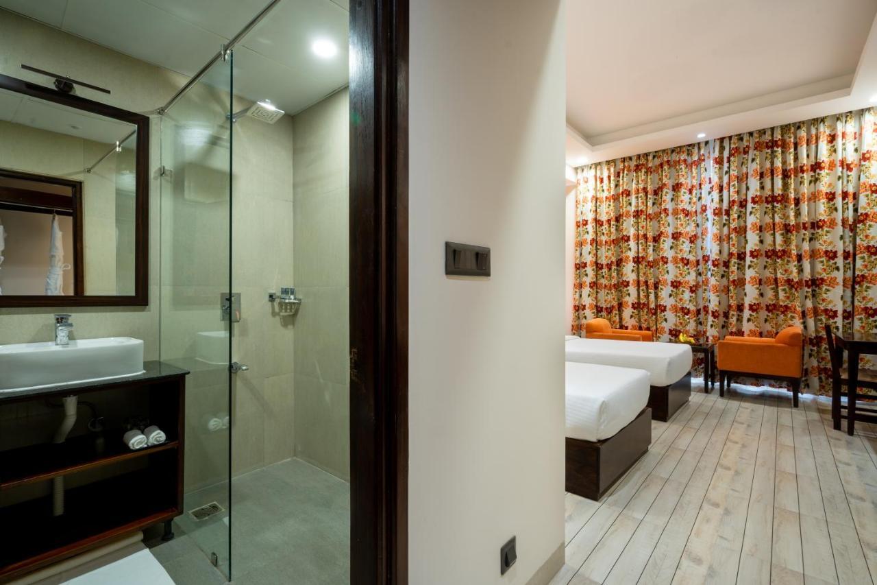 The Orchid Shimla Hotel Bagian luar foto