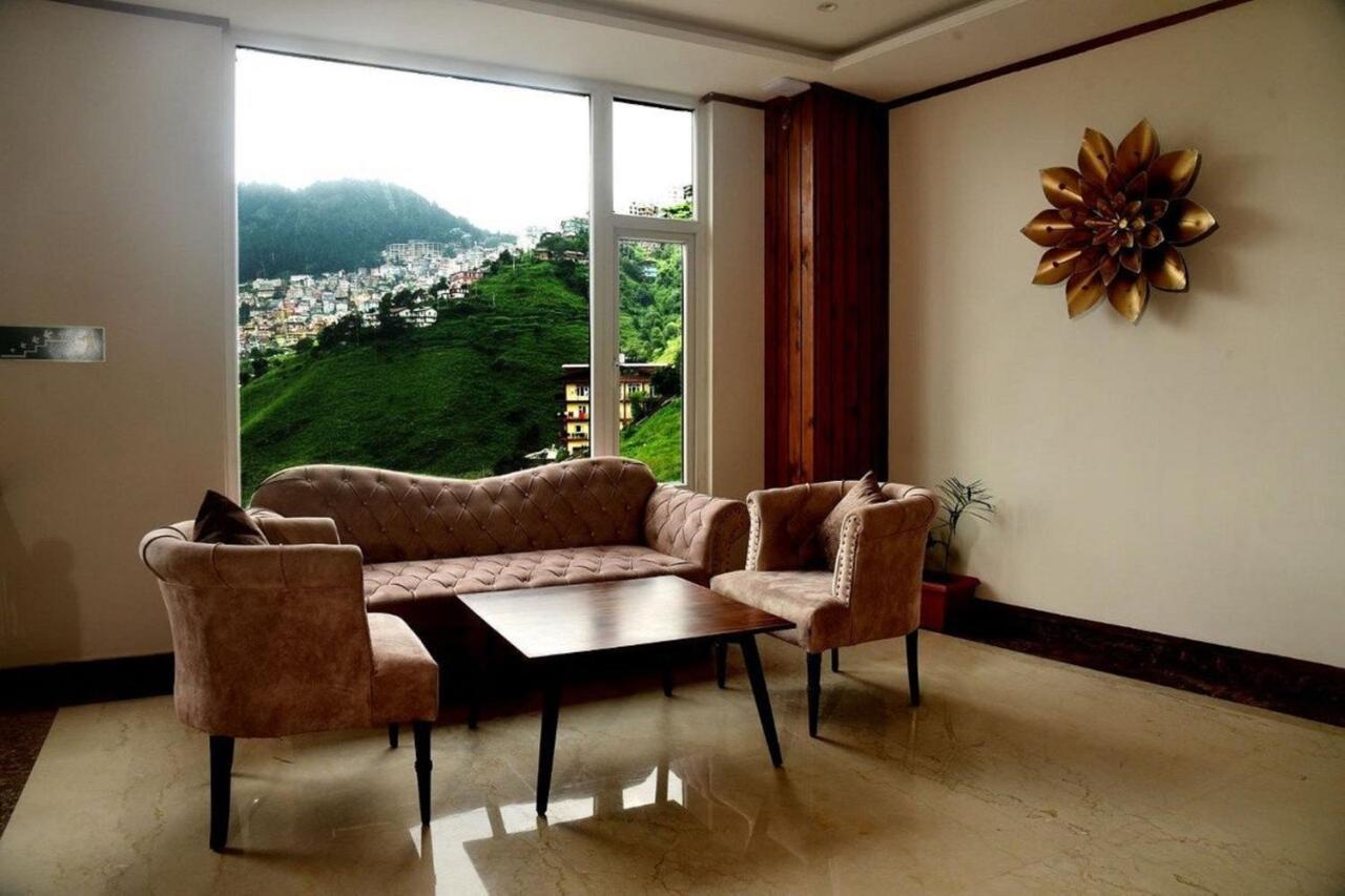 The Orchid Shimla Hotel Bagian luar foto